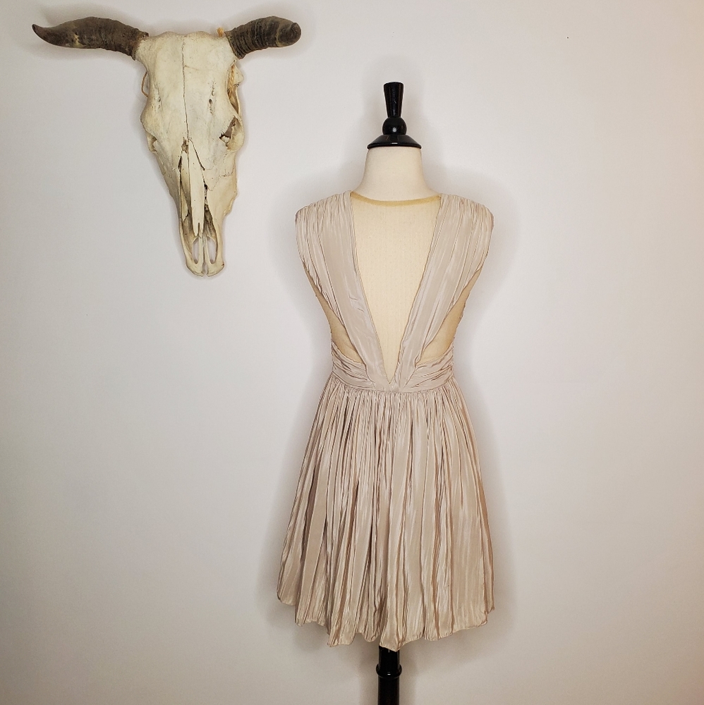 Keemia Nude Beige Fit Flare Dress Sheer Back Pleated Skirt XS S - Picture 4 of 8
